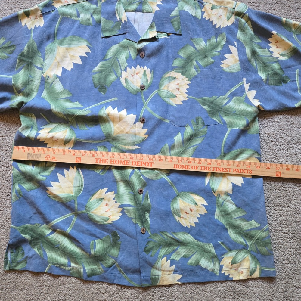 Tommy Bahama Mens XL Silk Camp Shirt Blue Floral Tropical Lotus Short Sleeve - Picture 5 of 6